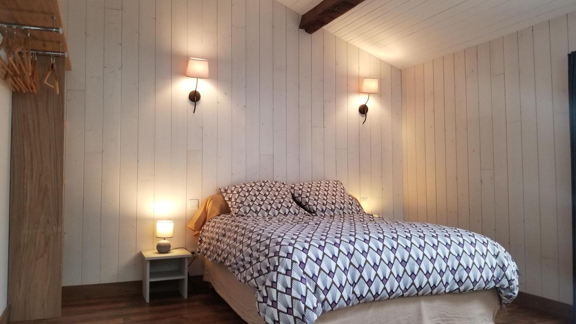 Chambres Et Gite Dans Un Lieu Calme Et Champetre Gourge Les Grippeaux Proche Parthenay Εξωτερικό φωτογραφία